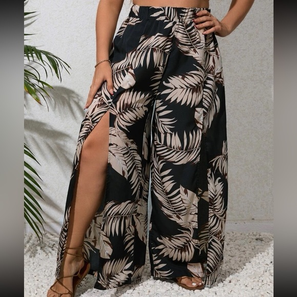Boho Plus Size Tropical Print Slit Wide Leg Palazzo Pants - Picture 4 of 5